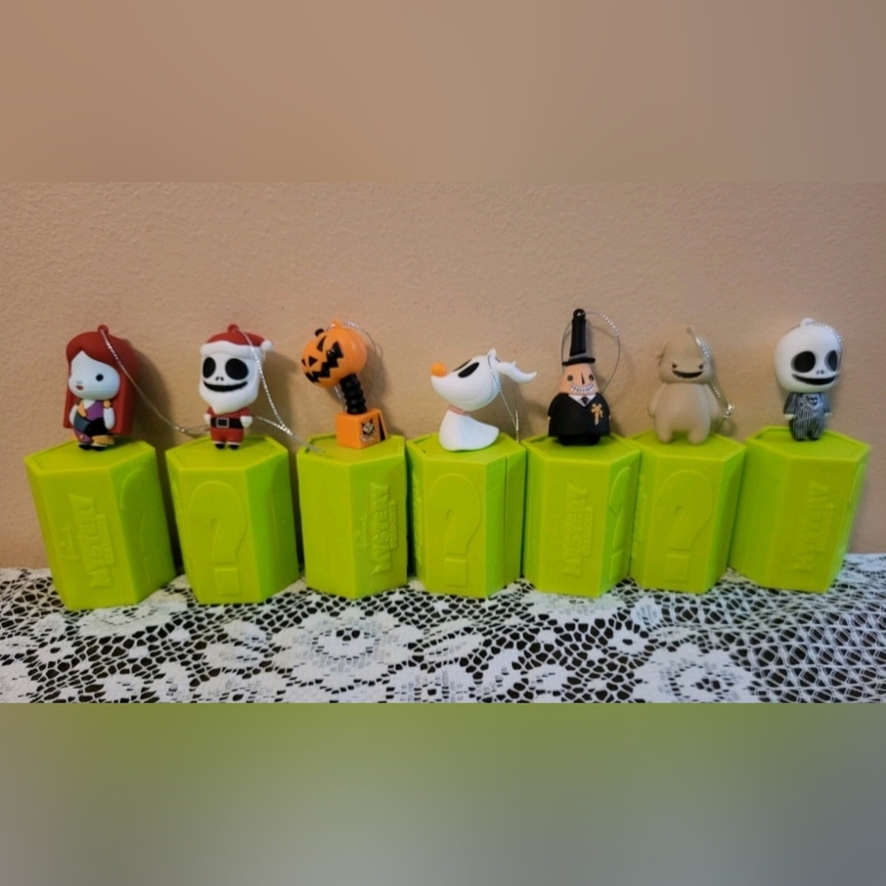 Hallmark Mystery Ornaments 7 A Nightmare Before Christmas With Pumpkin